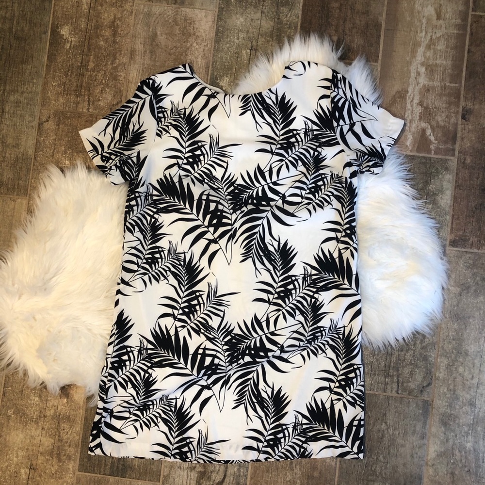COPY - LUCY LOVE SHIFT DRESS